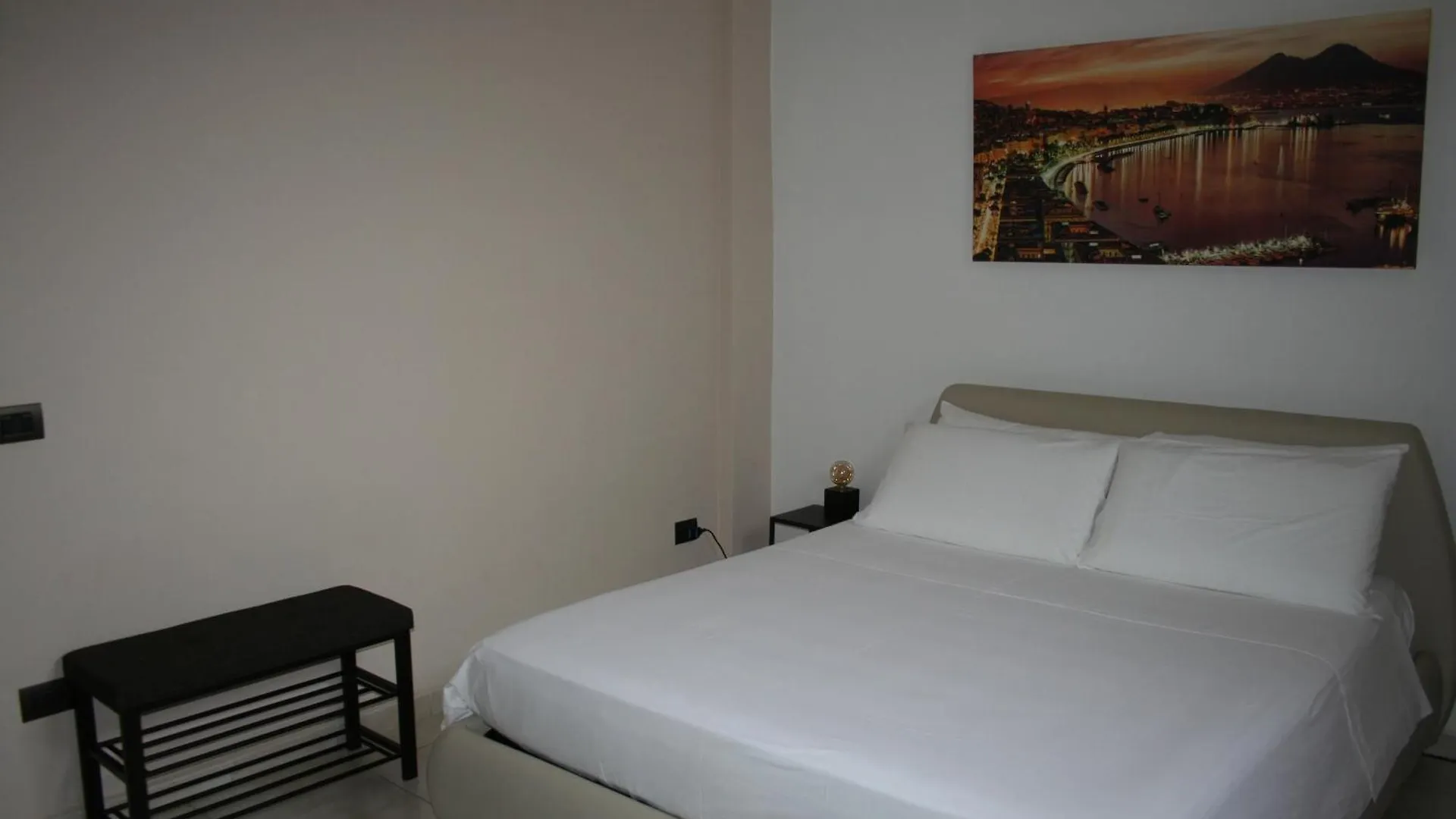Home Napule Naples Bed & Breakfast